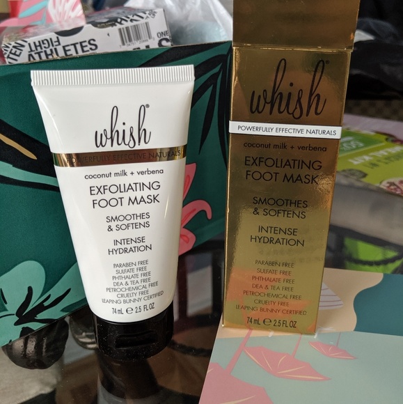 NWT Whish Exfoliating Foot Mask - Picture 3 of 7